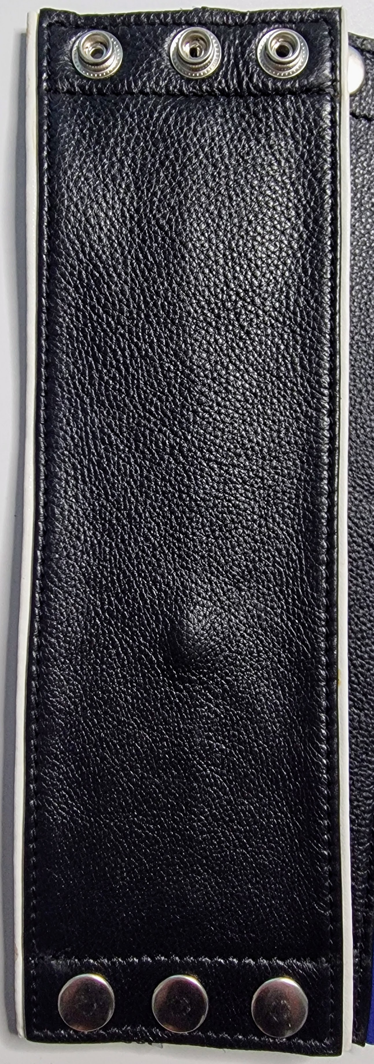 Wrist Wallet - Armband Portemonnaie- mit Farbstreifen außen in 5 verschiedenen Farben!