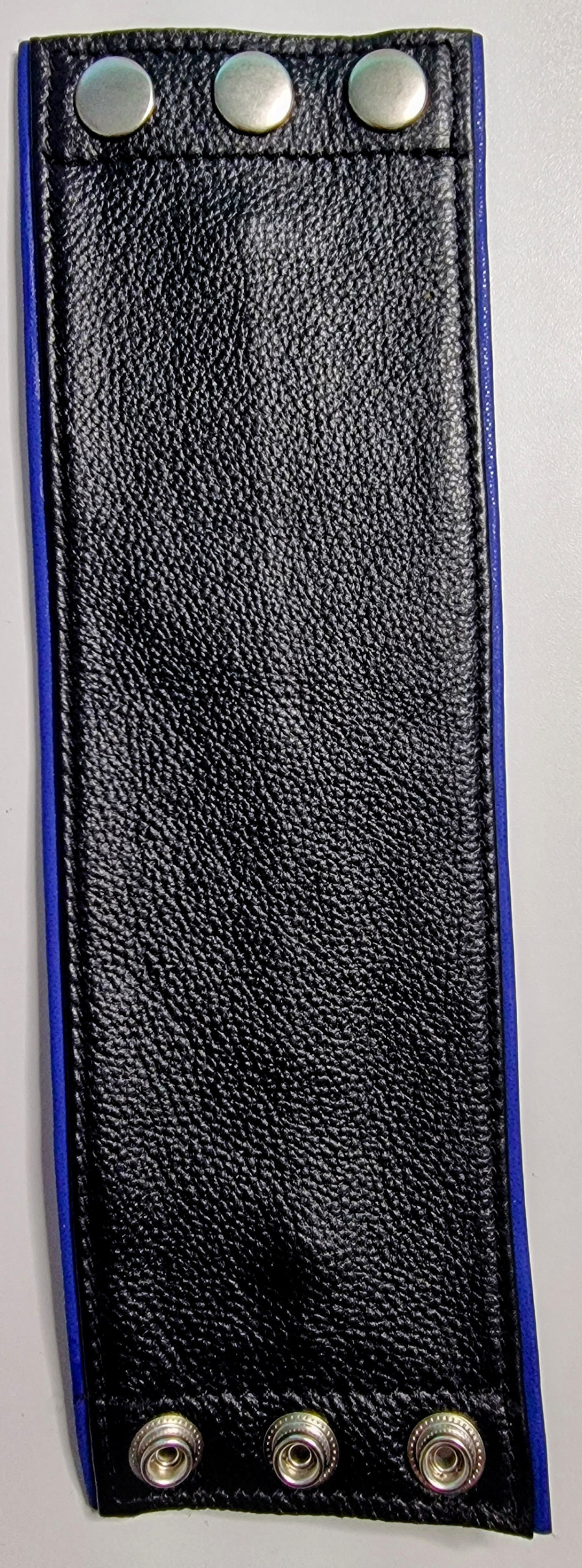 Wrist Wallet - Armband Portemonnaie- mit Farbstreifen außen in 5 verschiedenen Farben!