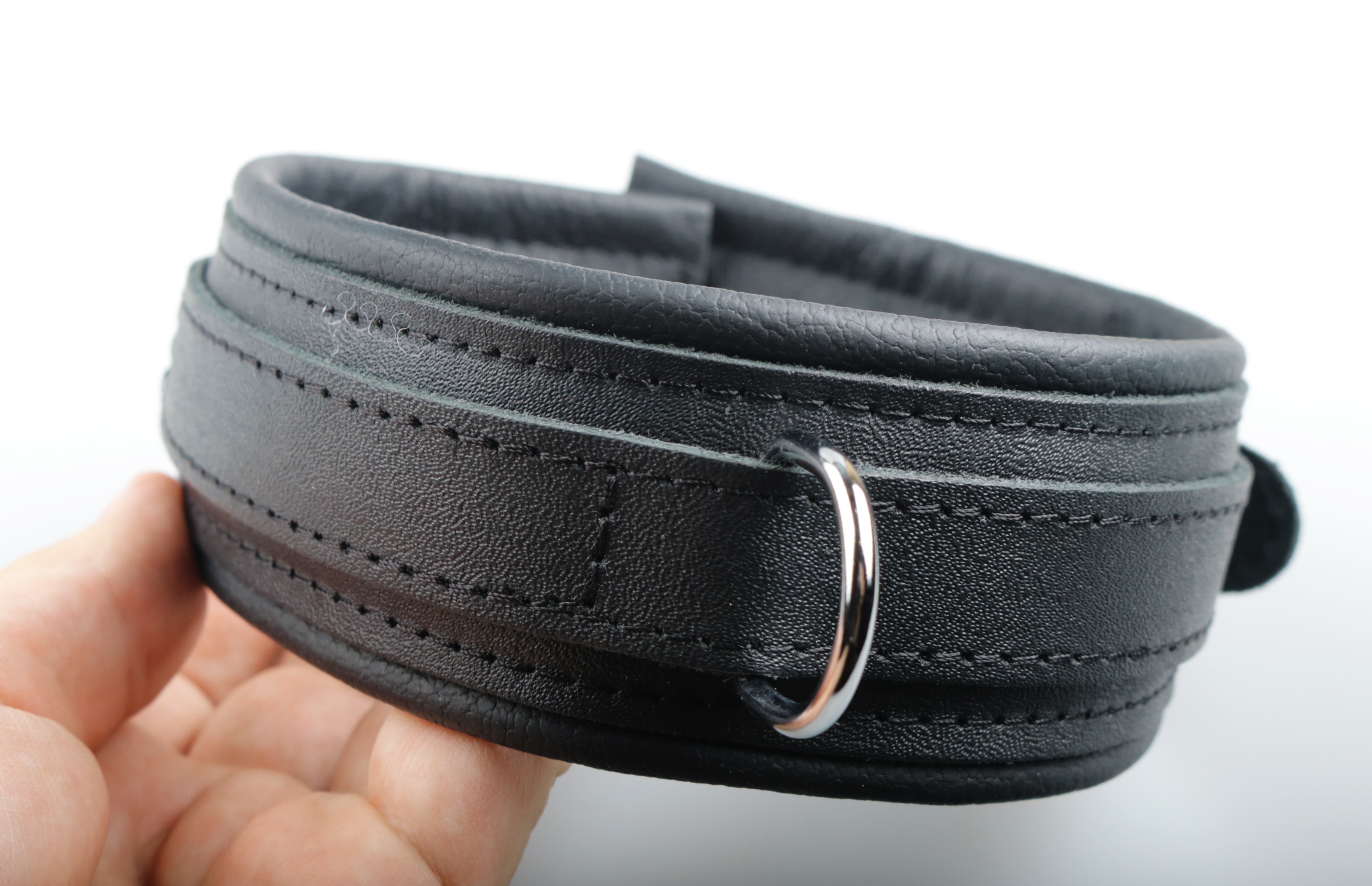 Leder Halsfessel Schwarz silberner D-Ring