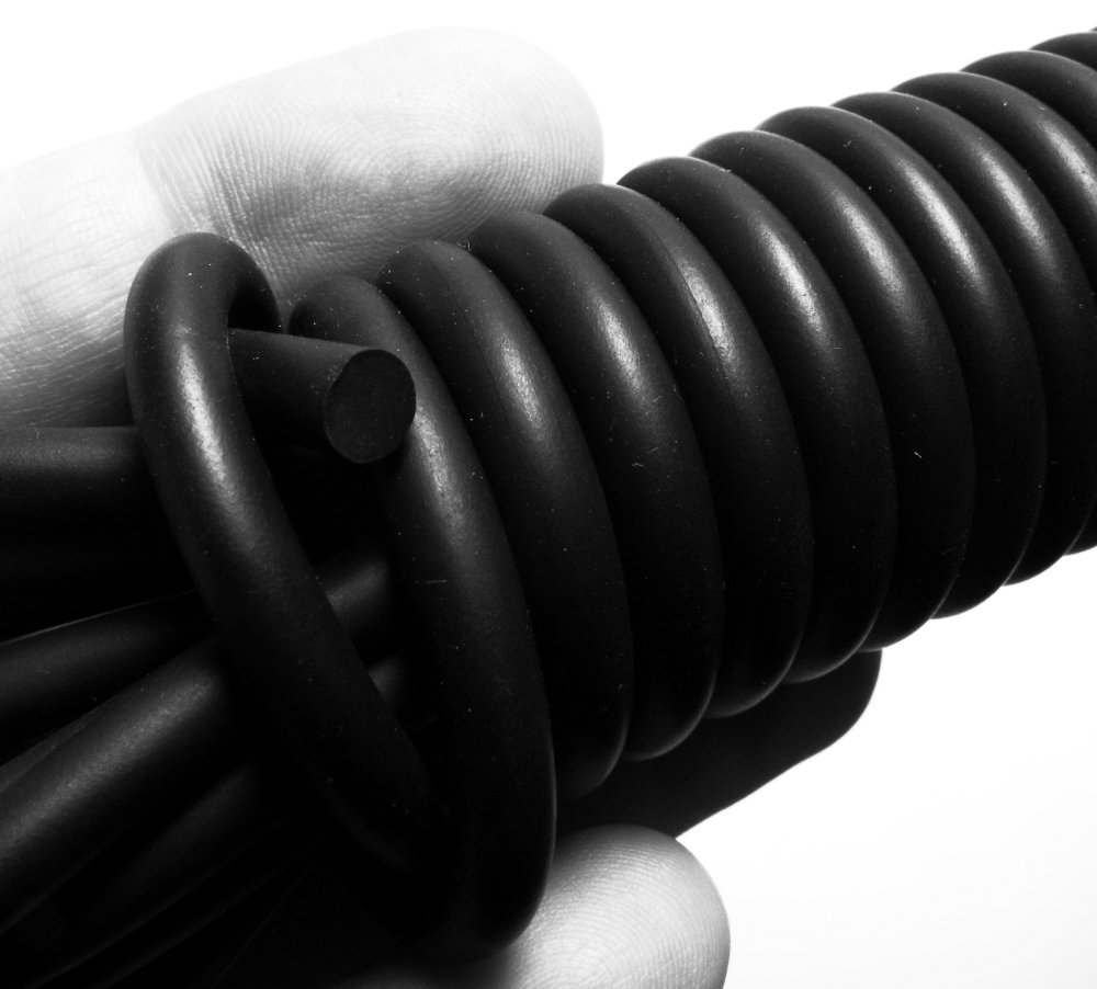5 Meter Gummi-Seil schwarz 5mm